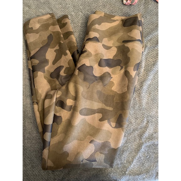 HBM Pants - HBM Runway Legging Womens Size 10 Camo High Waisted Stretch Leggings Green Brown